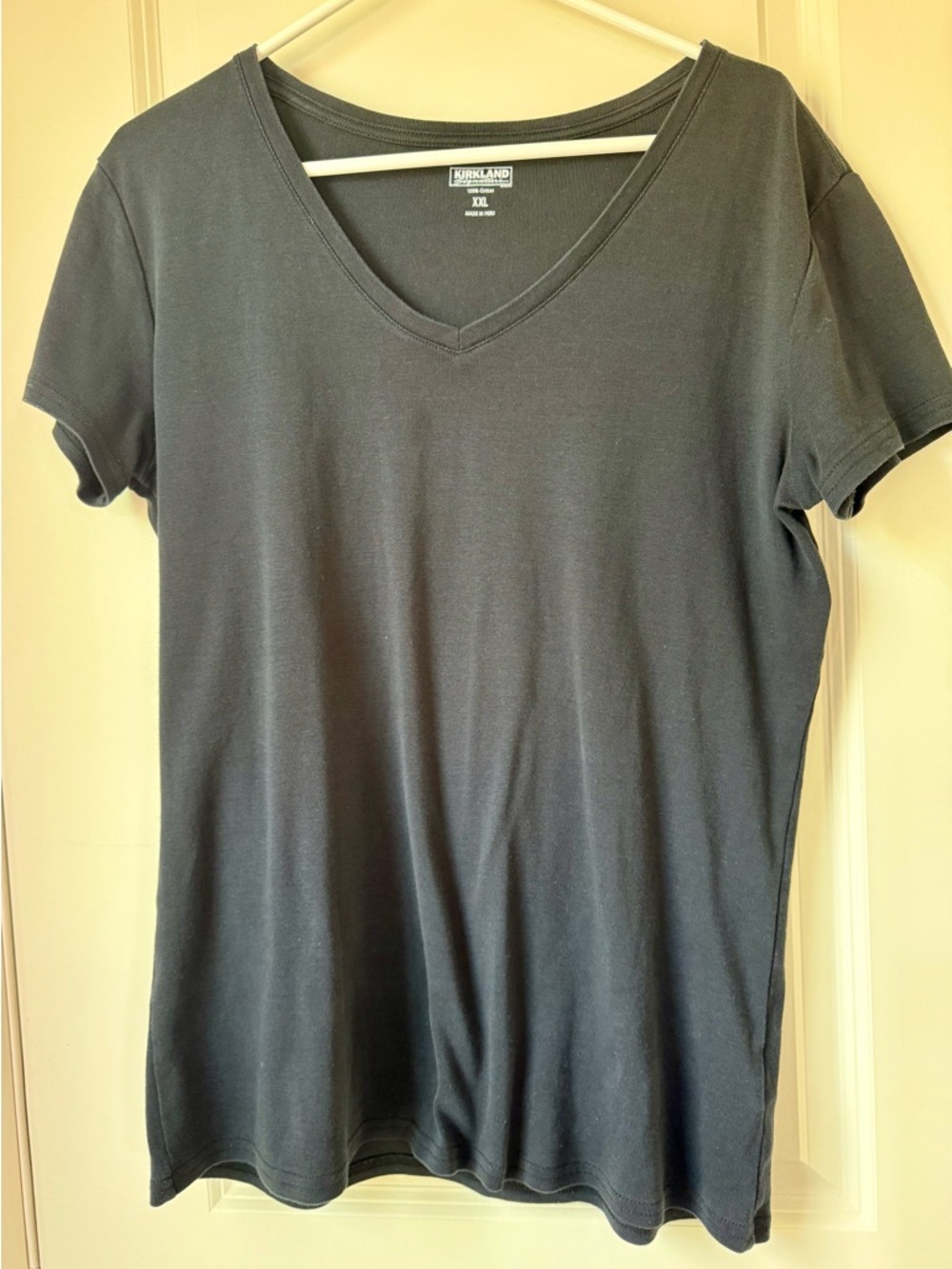 Kirkland Signature Black V-Neck Short Sleeve Tee - Classic Fit